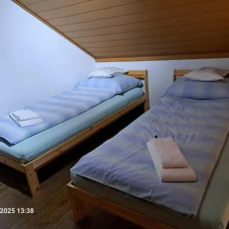 Big 3-bedroom Flat With New Kitchen * Brienz (Bern)